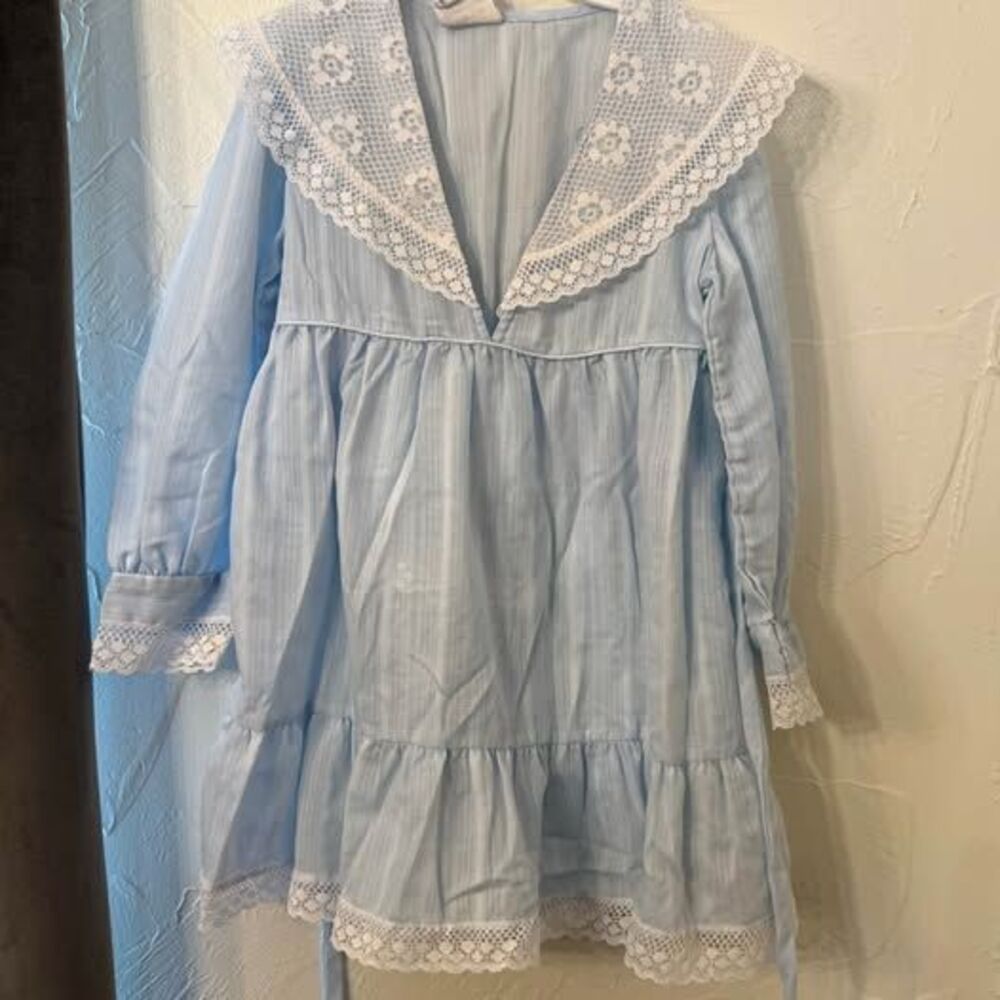 Vintage Bonnie Jean lace blue dress size 6 girls made in USA